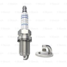 Ateşleme Bujisi FR6DC2 Nikel Renault R19 Clio Peugeot 207 306 307 Ford Escort İçin - Bosch 0242240593